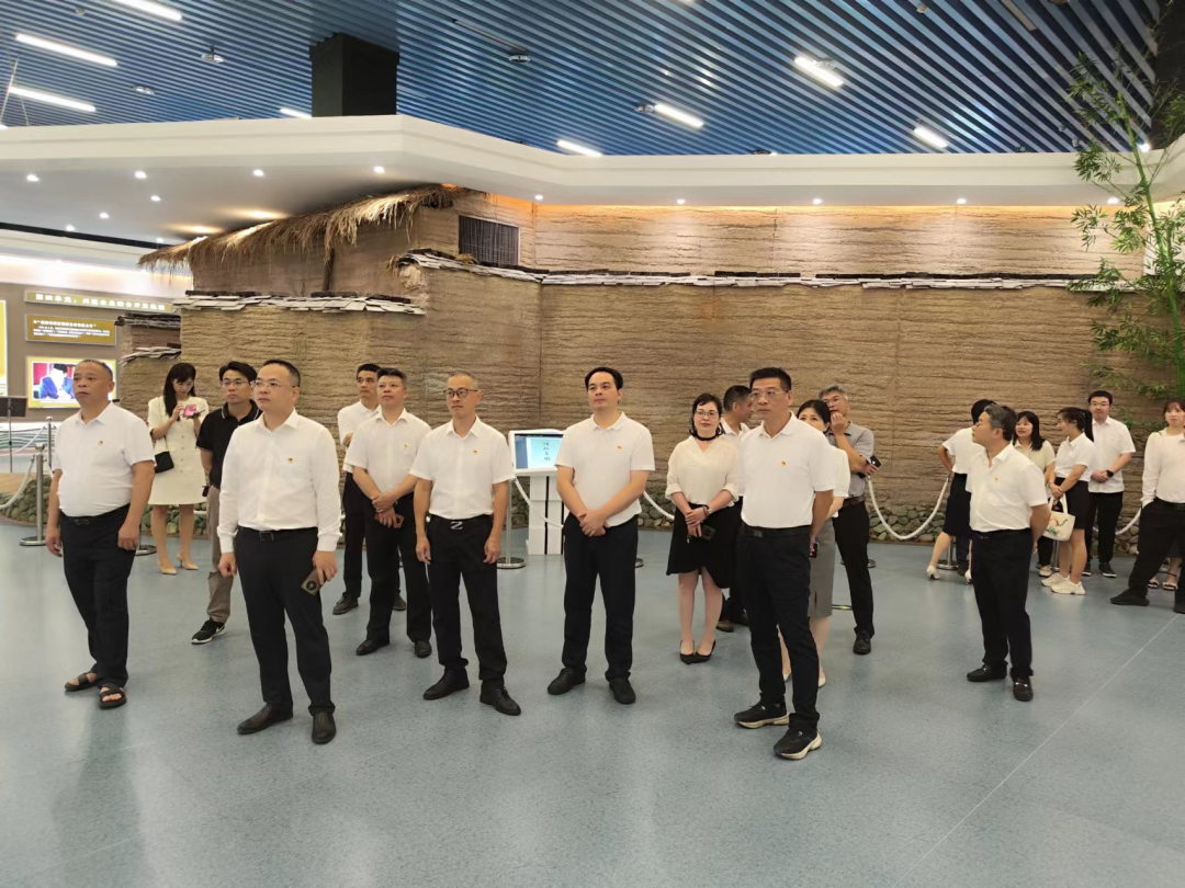 988Pay(中国)官方网站
党委主题教育读书班开班并开展现场教学