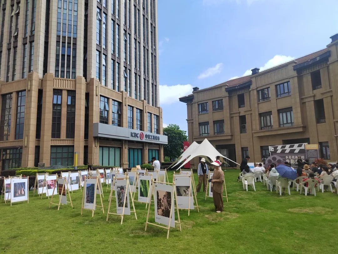 【988Pay
风采】党建引领新征程 光影交织展风采